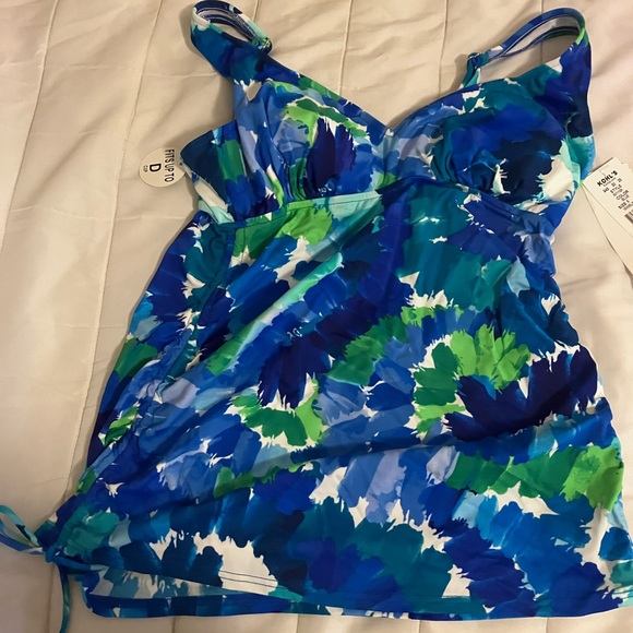 NWT Tankini - Picture 1 of 4
